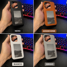 Carica l'immagine nel visualizzatore di Gallery, La cover che cambia immagine in 1 secondo — senza batteria